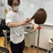 糸賀先生によるルーローカットの授業✂︎