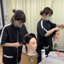 美容学科２年生登校日