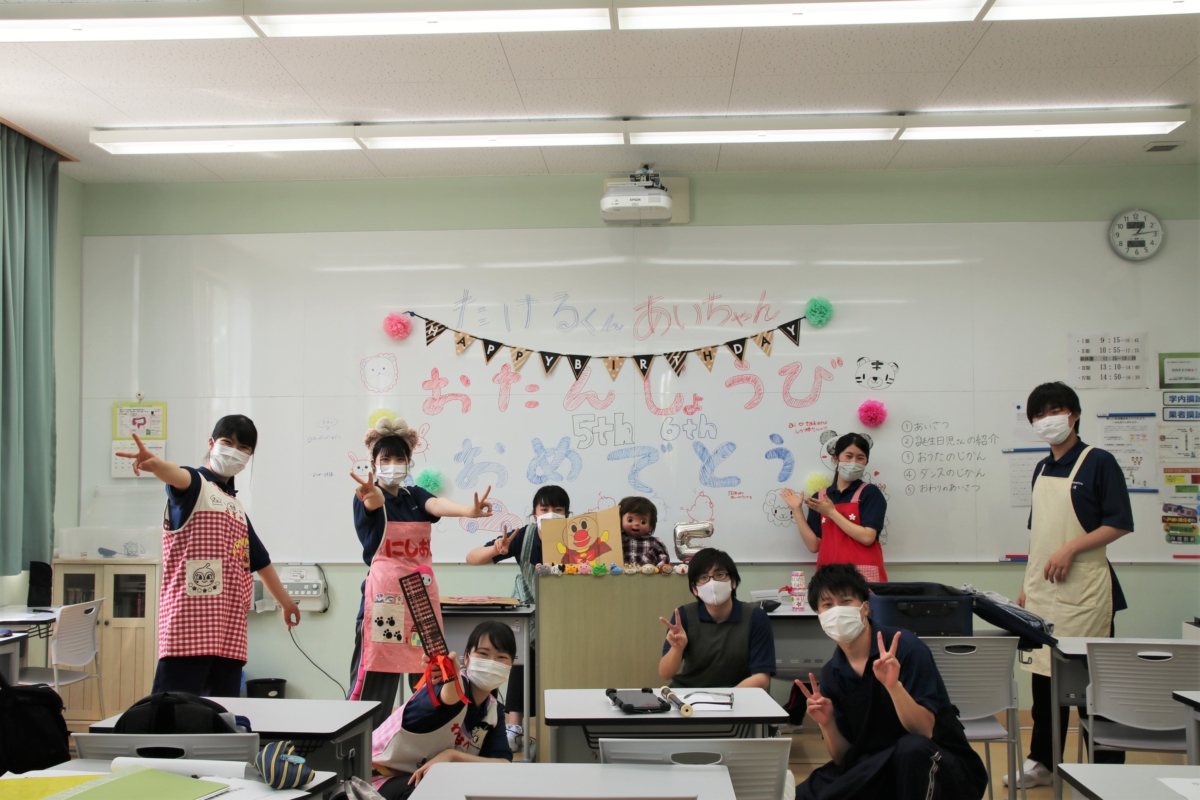 学内実習も頑張っています！