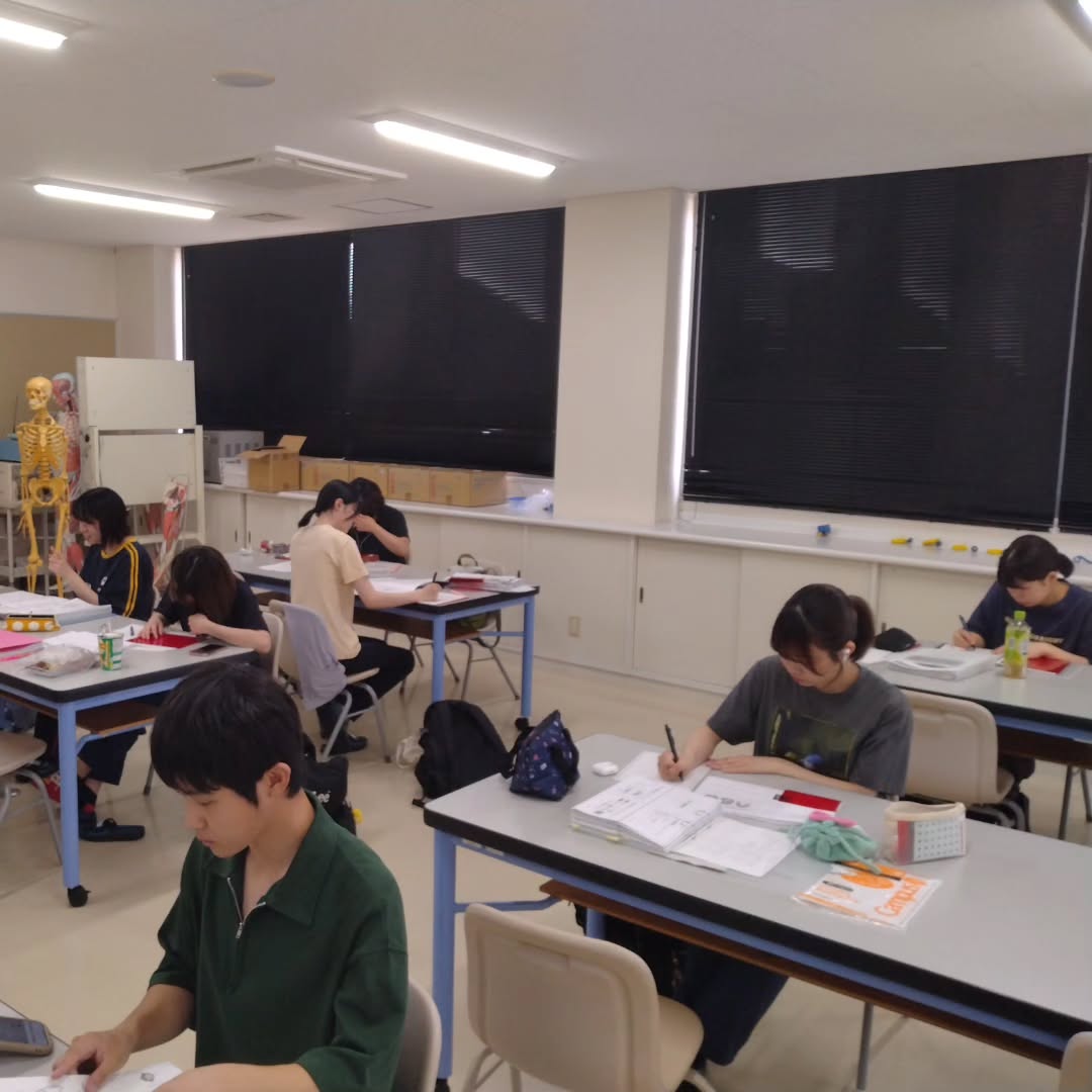 期末試験真っ最中