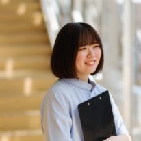 YIC特待生制度2024のご案内　～がんばるあなたを応援します！～